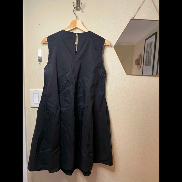 EUC MelloDay Parachute Dress - Picture 2 of 2